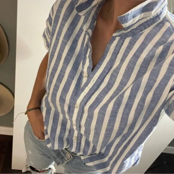 Madewell Blue + White Stripe Short Sleeve Button Down – Size Small - Picture 2 of 7